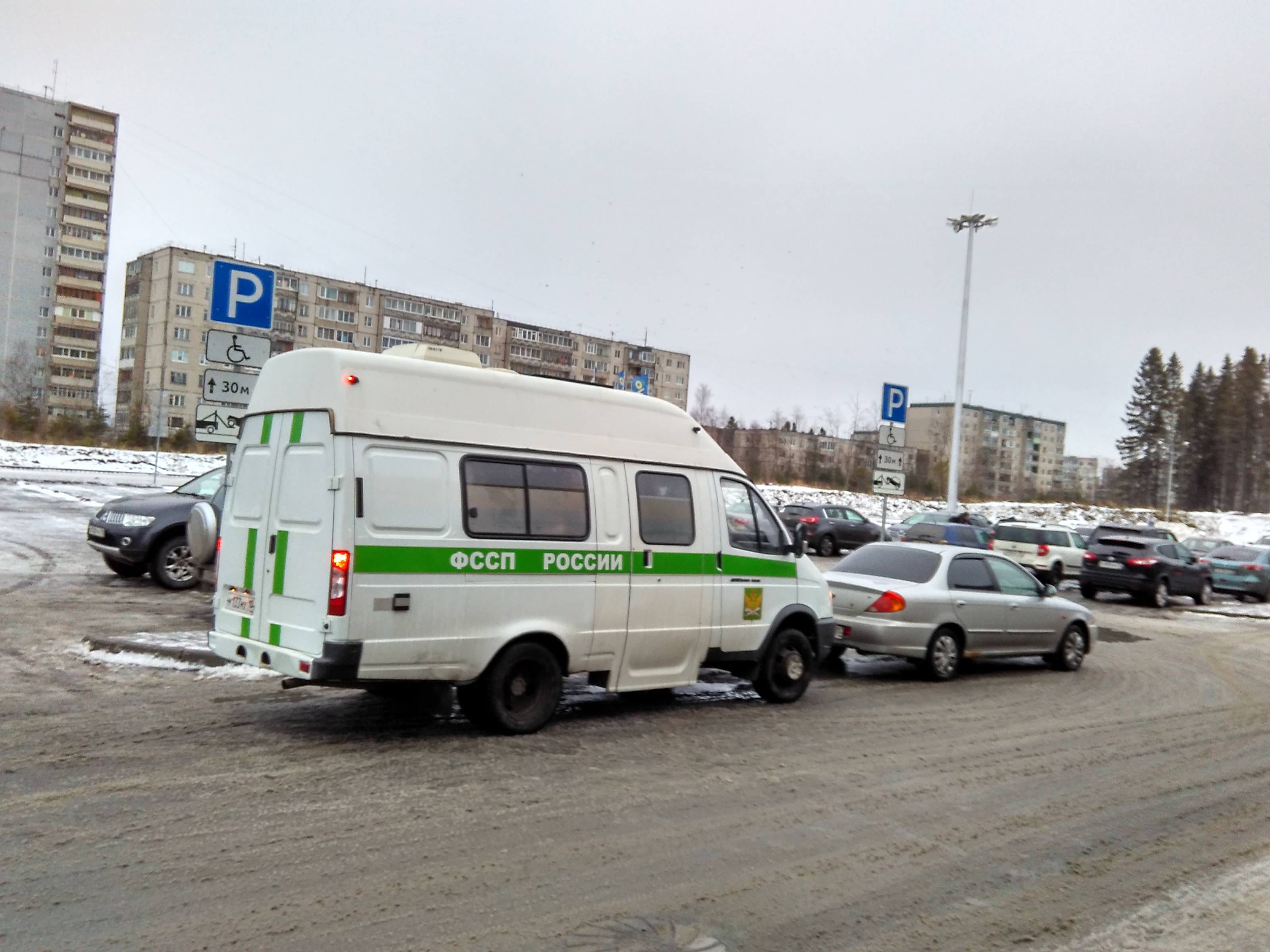 В Петрозаводске в ходе акции «Мобильный розыск» с должников взыскано более  ста тысяч рублей | ФНС России | 10 Республика Карелия