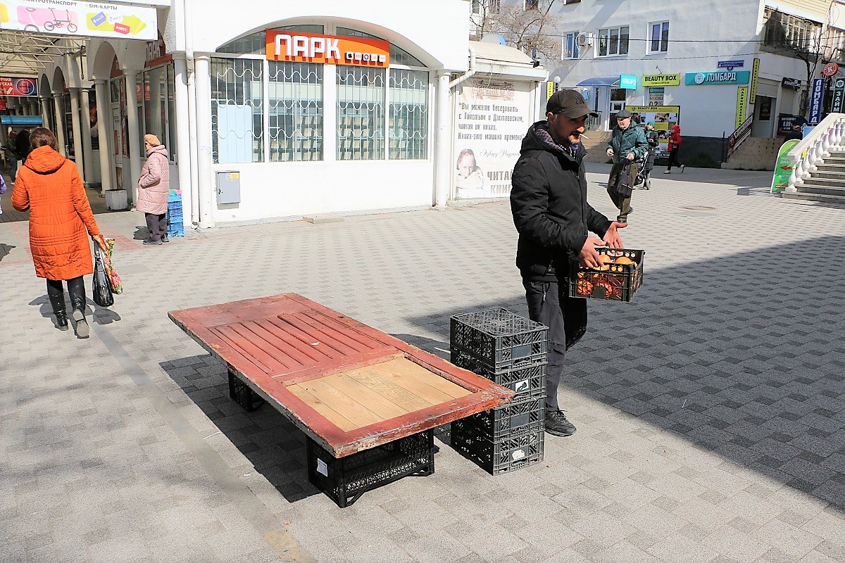 Несанкционированная торговля наносит вред бюджету и населению | ФНС России  | 92 город Севастополь