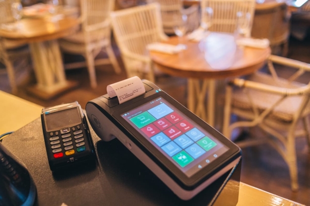 ФНС разъяснила, в каких случаях образовательная организация может не применять ККТ