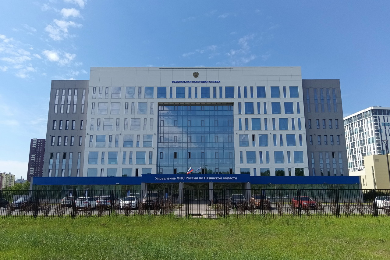  Вид здания с Московского шоссе, фасад
