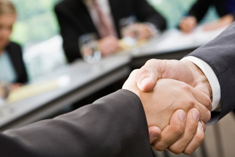 Рассмотрение споров в международных организациях